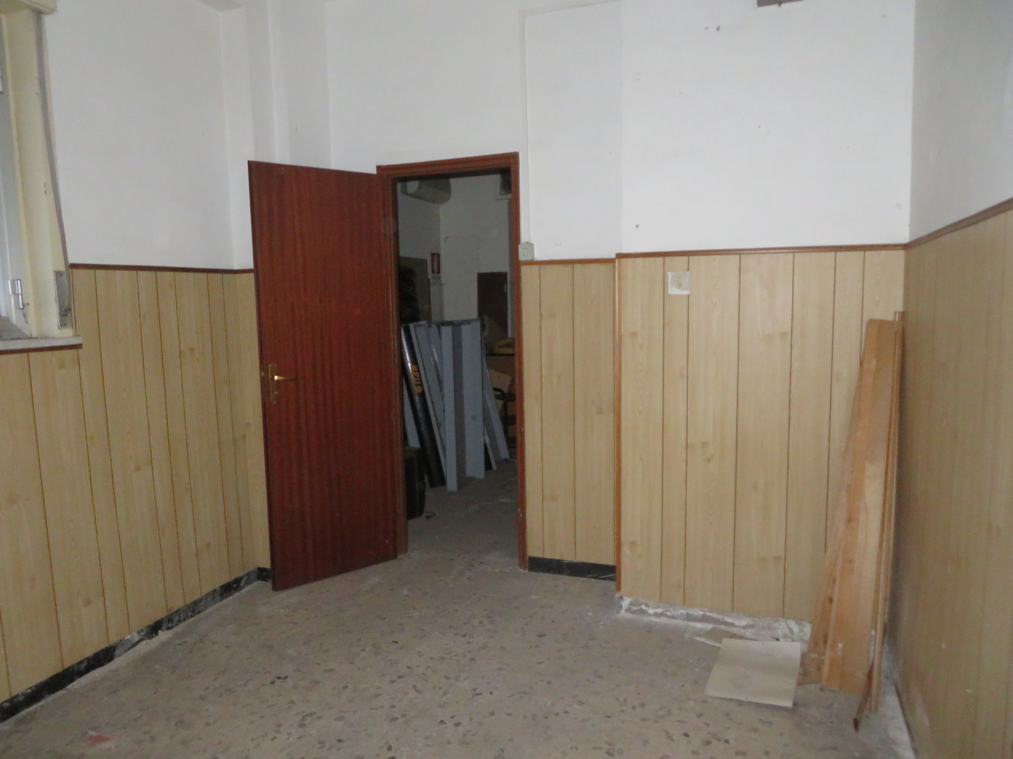 vendita-deposito-via-industriale-(5)