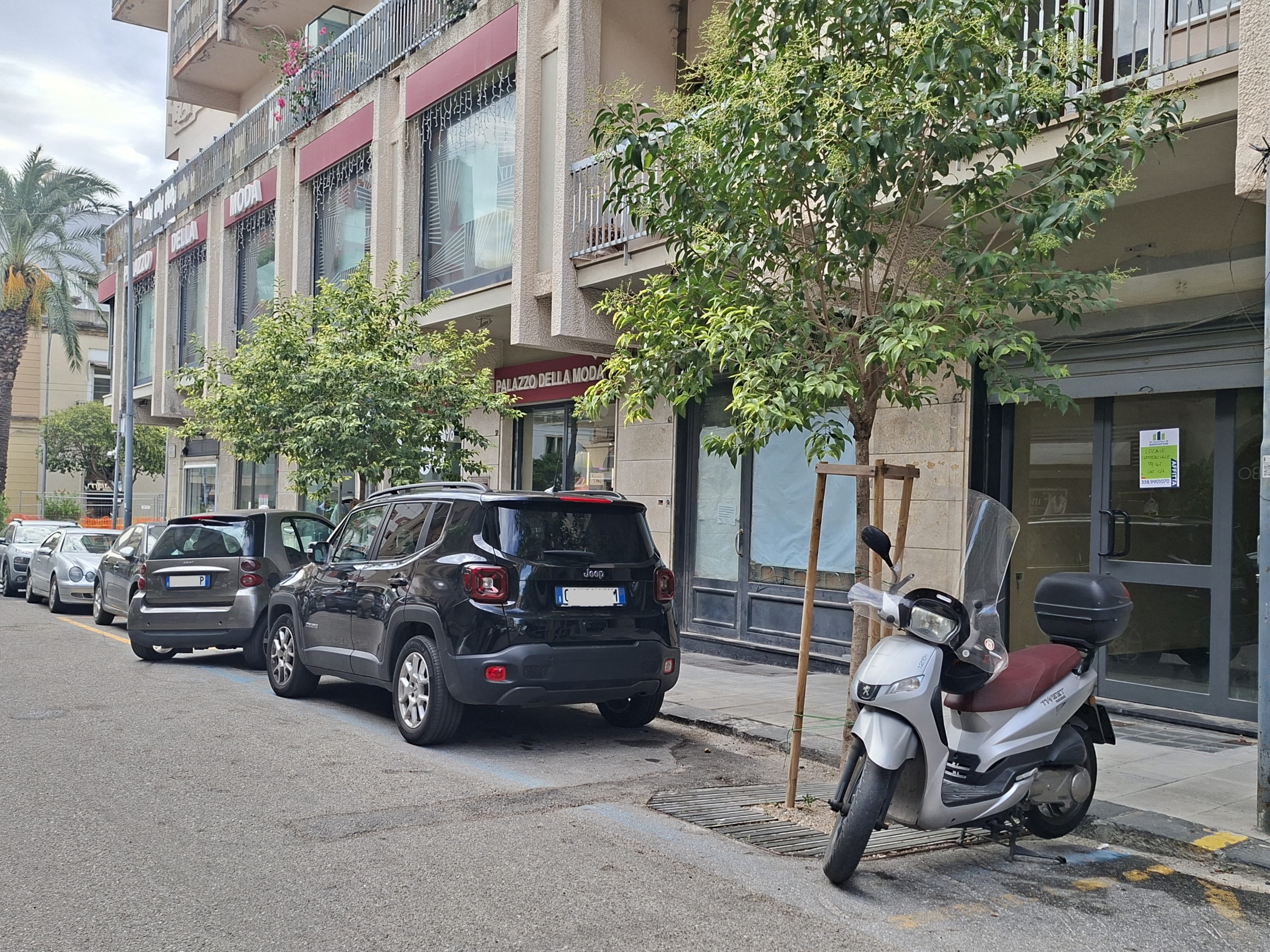 Via Camiciotti | locale commerciale mq. 42